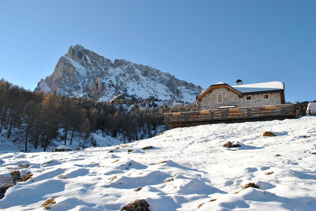 Malga Giau San Vito di Cadore Exterior photo